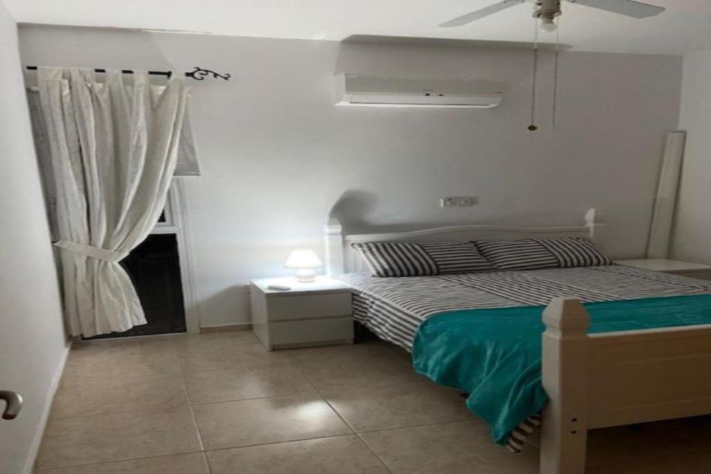 Kato Paphos Apartment In Universal Area 外观 照片