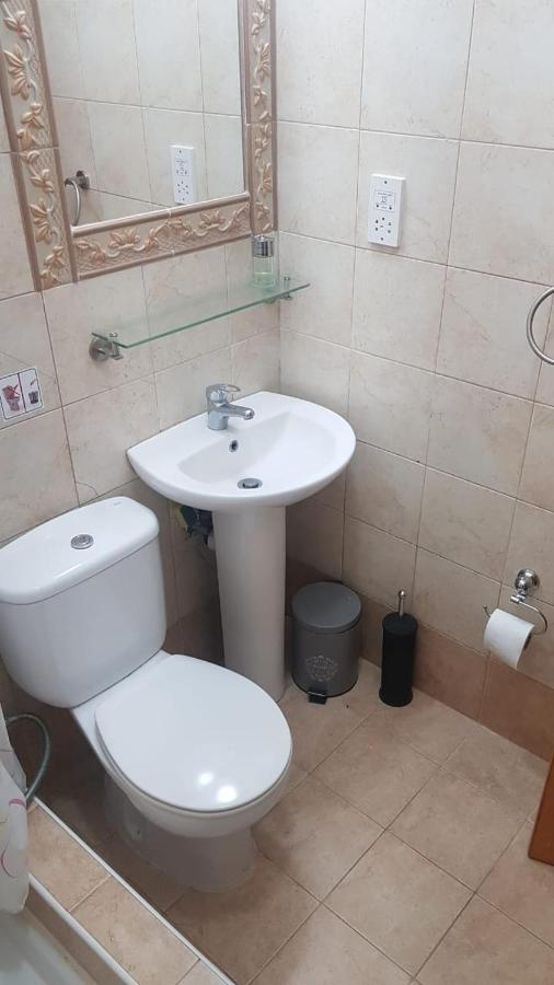 Kato Paphos Apartment In Universal Area 外观 照片